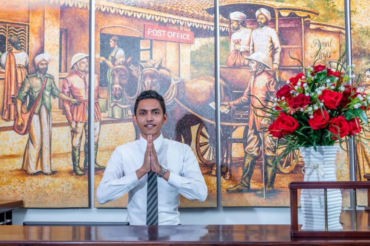 Earl'S Red Colombo Hotel Sri Lanka