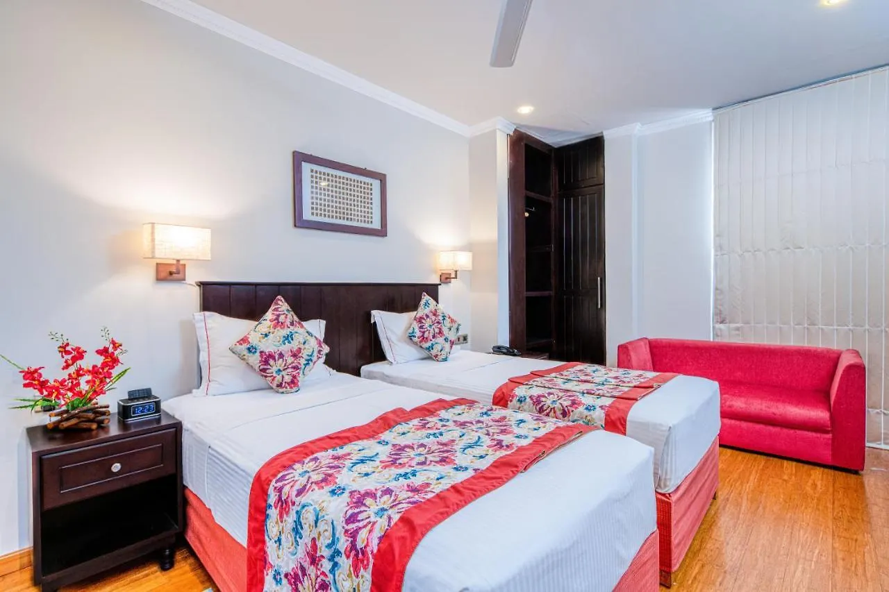 Earl'S Red Colombo Hotel